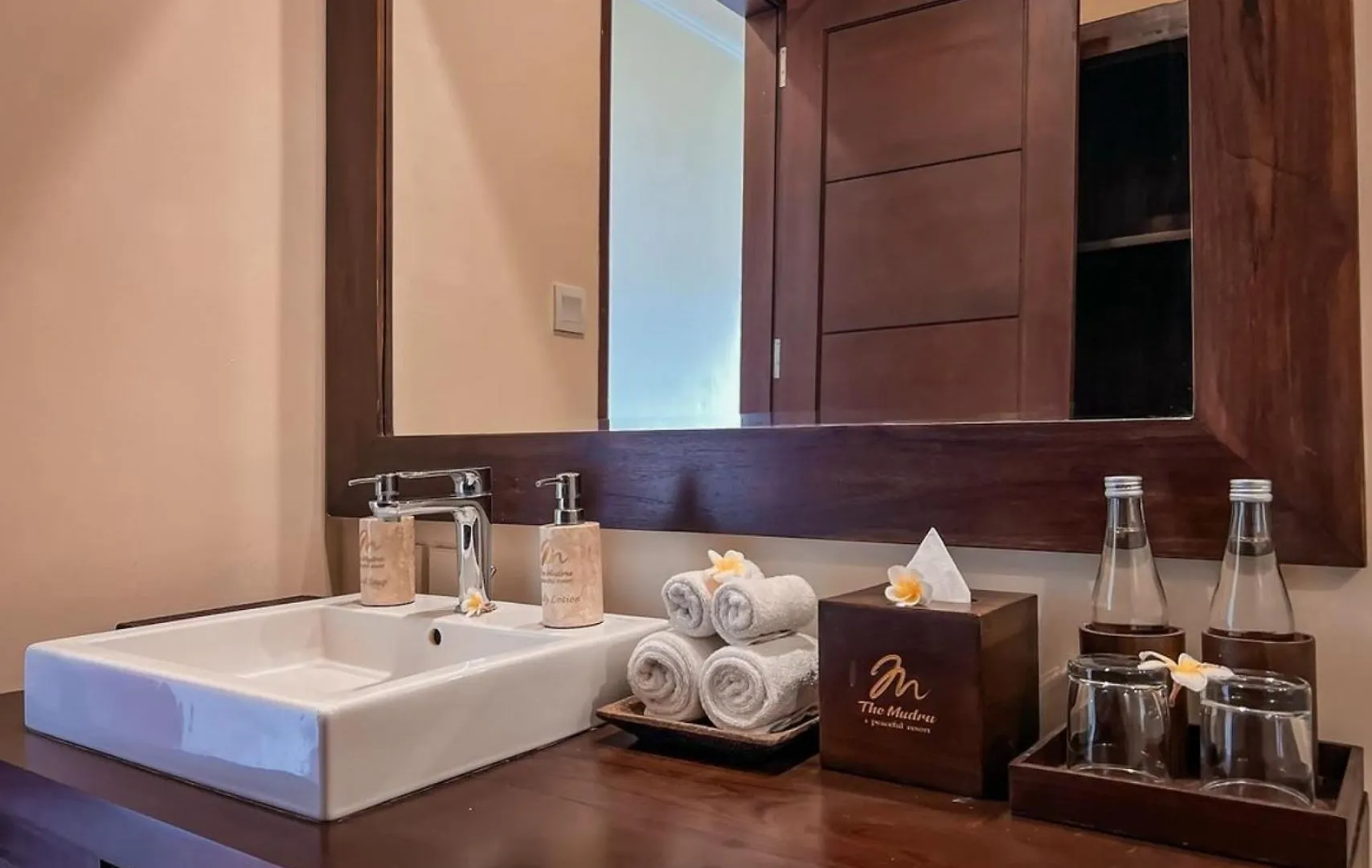 The Mudru Resort By Pramana Villas Ubud Indonezja