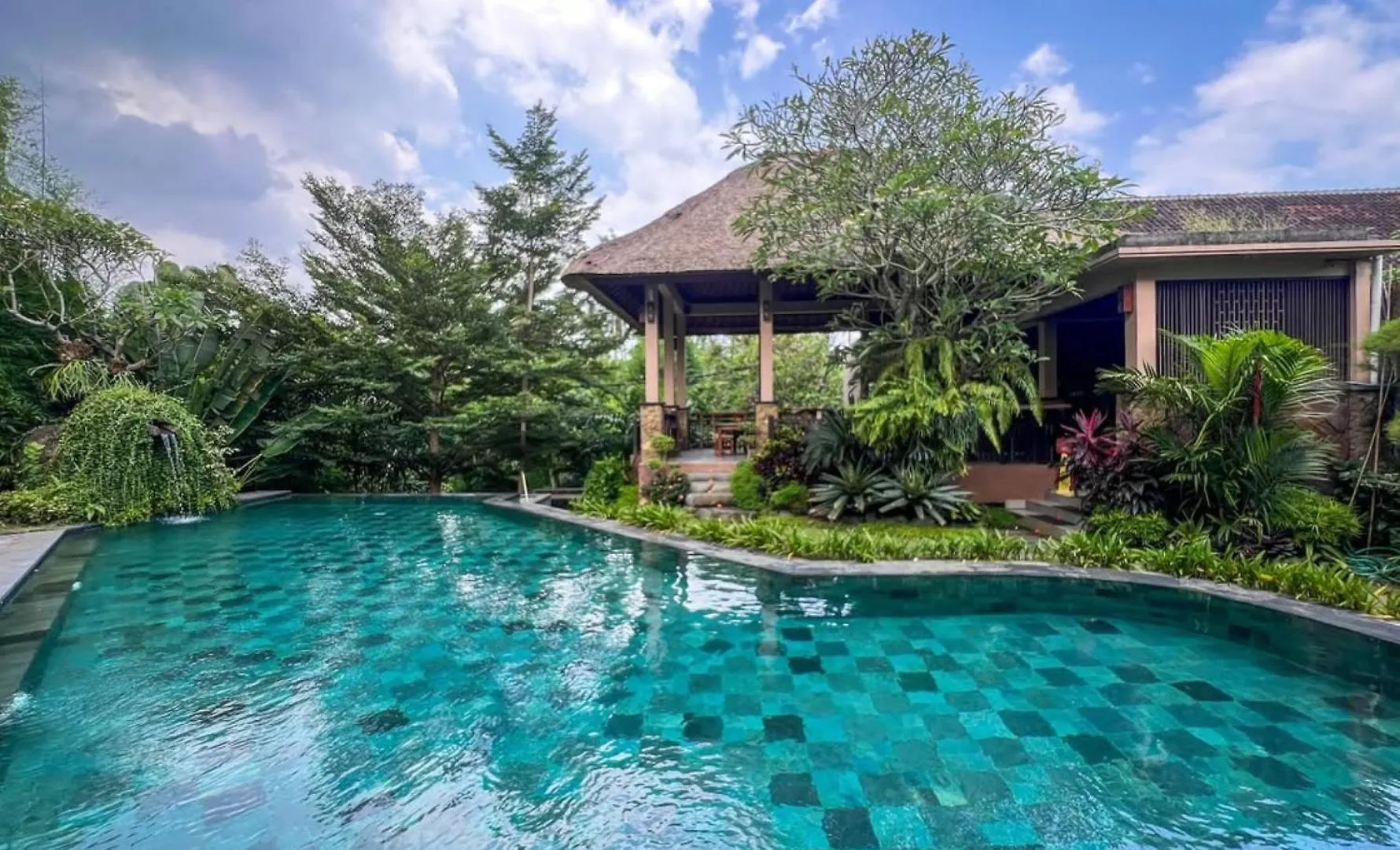 **** Hotel The Mudru Resort By Pramana Villas Ubud Indonezja